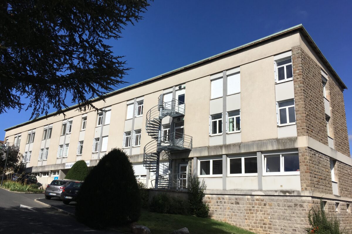 Institut de formation en soins infirmiers IFSI/IFAS